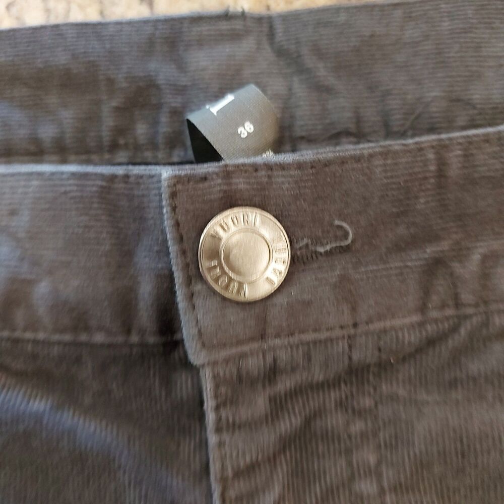 Vuori Pants Men's Corduroy Gray Size 36 (38x31.5) Preppy Casual Dressy